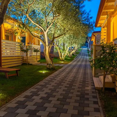Hotel Camp Port Pakoštane Exterior foto